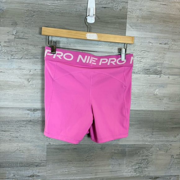 Nike Pro Dri-FIT 3" Women’s Training Shorts - Vibrant Pink - Size Medium - Picture 3 of 5
